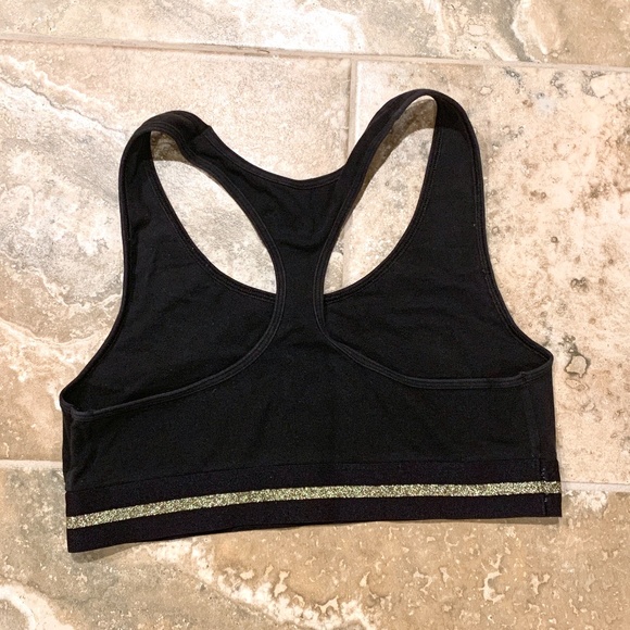 PINK Victoria's Secret #ELFIE Sports Bra - Picture 3 of 6